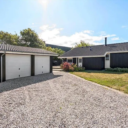 Feriehus 8257-lundy-raevehojvej-7 Lundby Stationsby